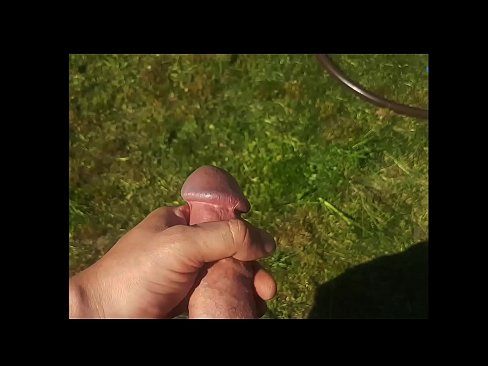 ❤️ A boazona se fode e se ejacula com um esguicho em um jardim de verão ☑ Porno em porno pt-br.raceporn.ru ﹏